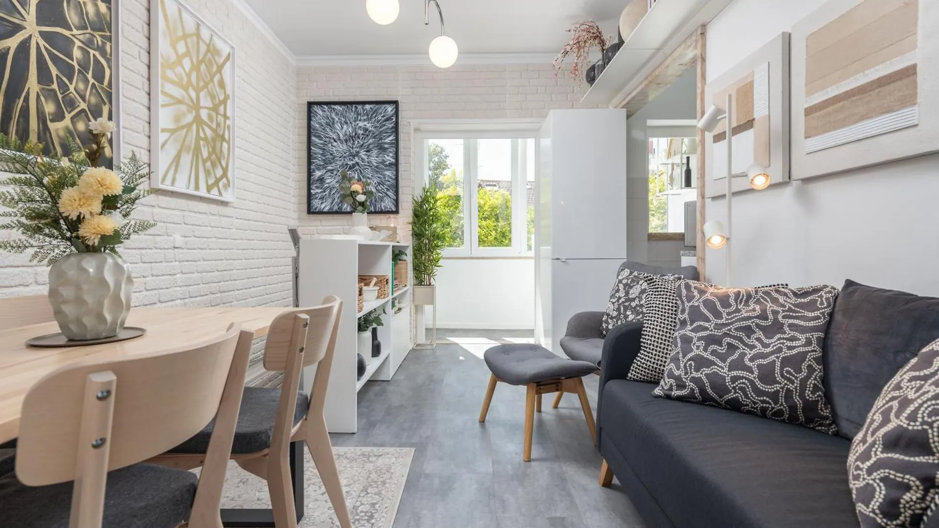 Apartman Fancy 2Bdr Duplex With Patio By Lovelystay Lisboa